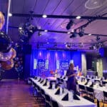 Pikkujoulu-gaala Musiikkitalon Ravintolassa.